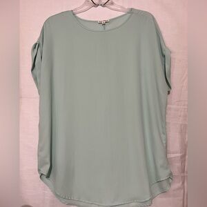 Zenana Outfitters Light Green Blouse